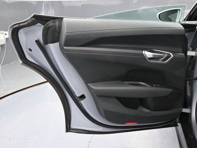 2022 Audi e-tron GT quattro Premium Plus