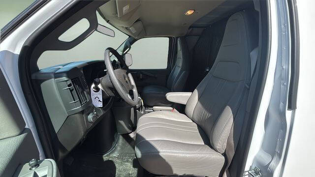 2026 Chevrolet Express 3500