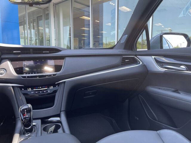 2025 Cadillac XT5 Premium Luxury