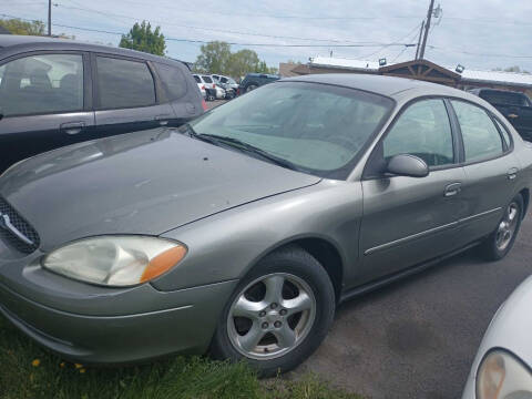 2003 Ford Taurus for sale at Creekside Auto Sales in Pocatello ID