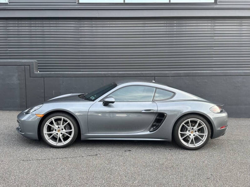 2025 Porsche 718 Cayman