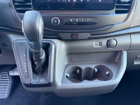 2025 Ford Transit