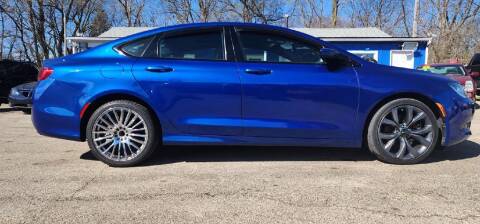2016 Chrysler 200 for sale at EZ Drive AutoMart in Dayton OH
