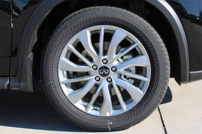 2025 Infiniti QX50 Pure