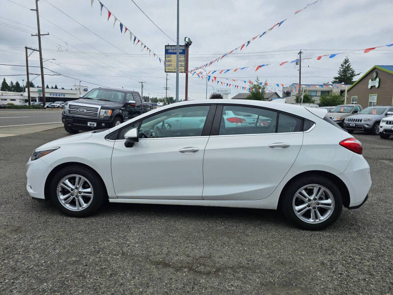 2017 Chevrolet Cruze LT Auto