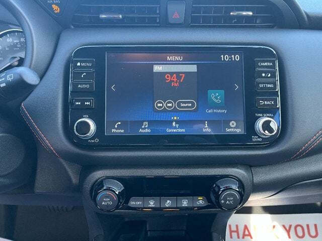 2023 Nissan Kicks 32