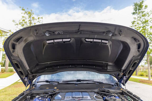 2022 Land Rover Range Rover Sport SVR Carbon Edition