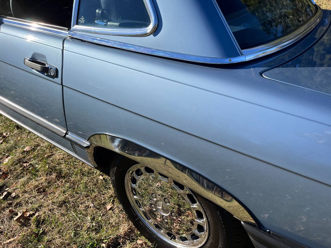 1986 Mercedes-Benz 560-Class 54