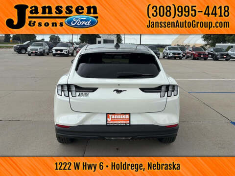 2025 Ford Mustang Mach-E Premium