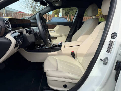 2019 Mercedes-Benz A-Class A 220