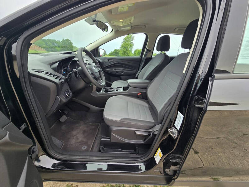 2017 Ford Escape S