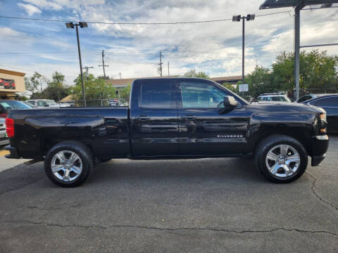 2017 Chevrolet Silverado 1500 Custom
