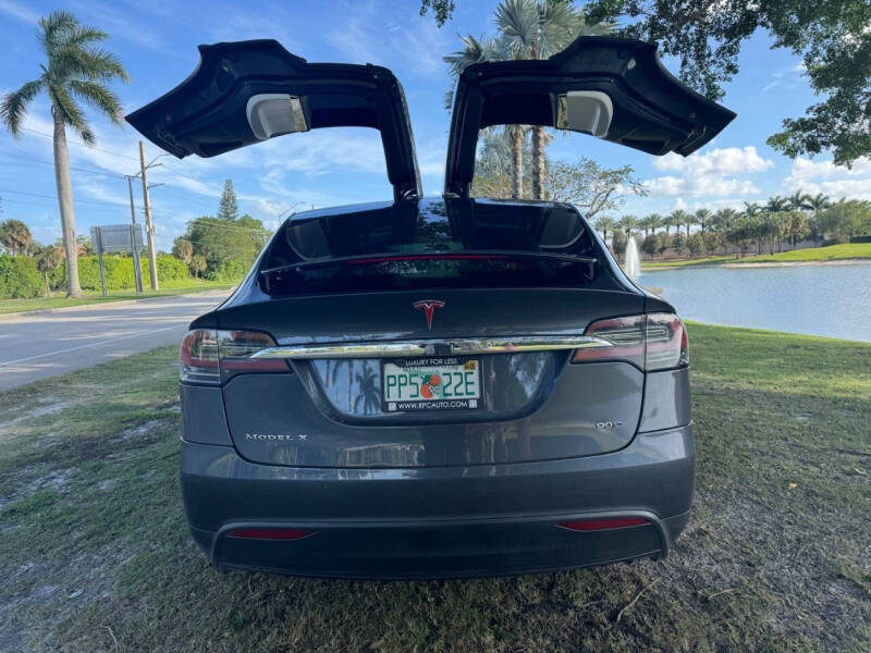 2016 Tesla Model X 90D