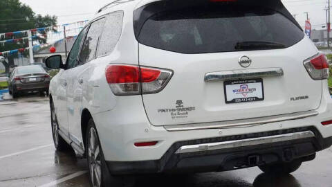 2014 Nissan Pathfinder Platinum