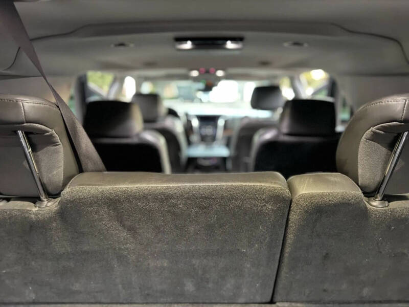 2017 Cadillac Escalade ESV Luxury