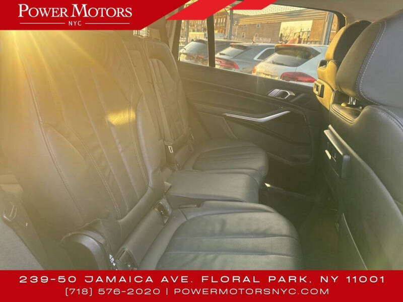 2021 BMW X7 xDrive40i