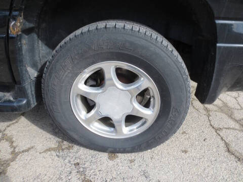 2004 GMC Yukon Denali