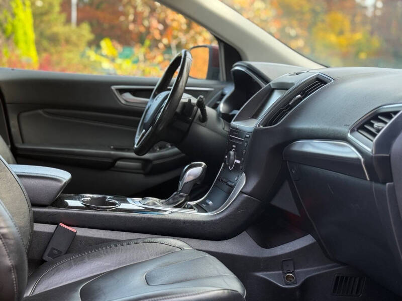 2015 Ford Edge Titanium