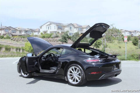 2019 Porsche 718 Cayman
