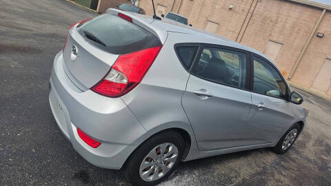 2017 Hyundai Accent SE
