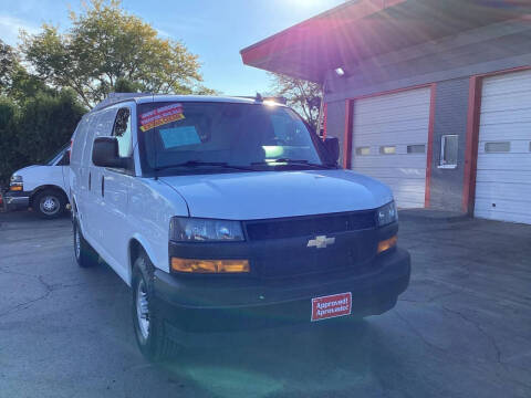 2019 Chevrolet Express 2500