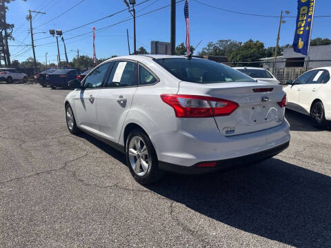 2013 Ford Focus SE