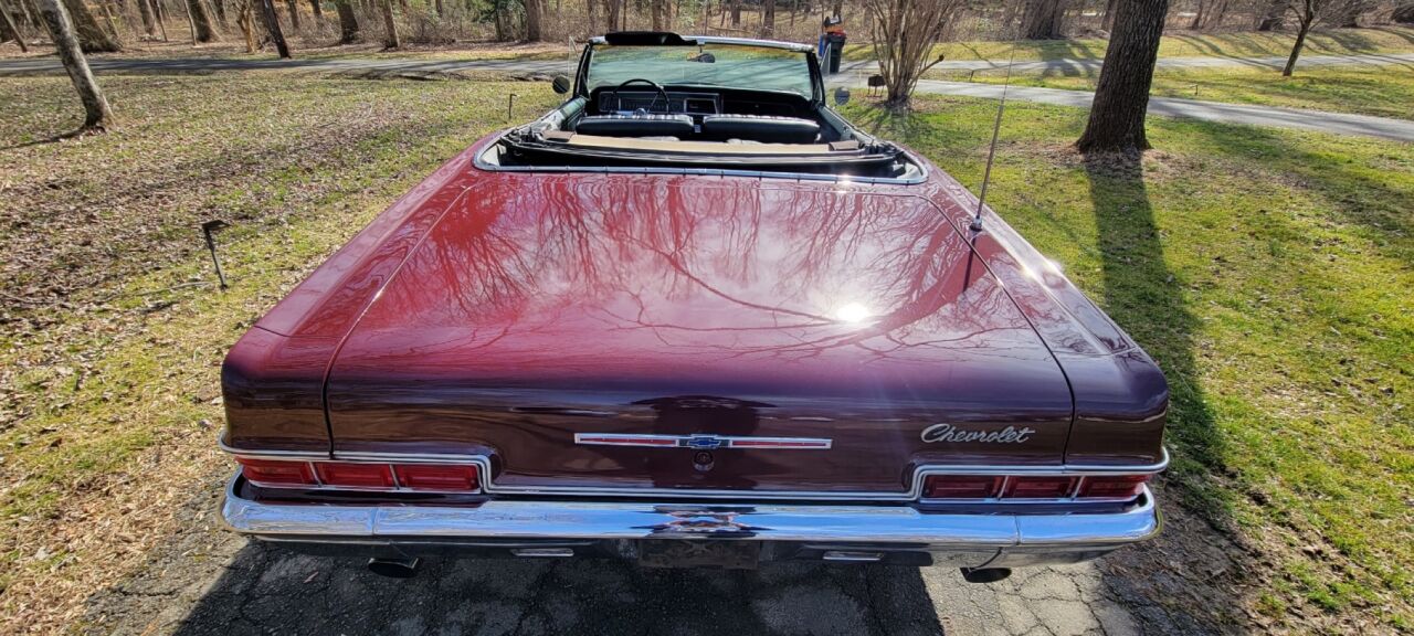 1966 Chevrolet Impala 30