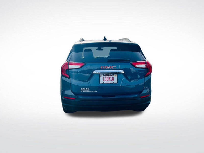 2024 GMC Terrain SLE