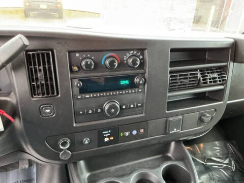 2023 Chevrolet Express 2500