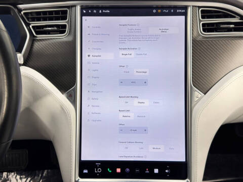 2017 Tesla Model S 90D