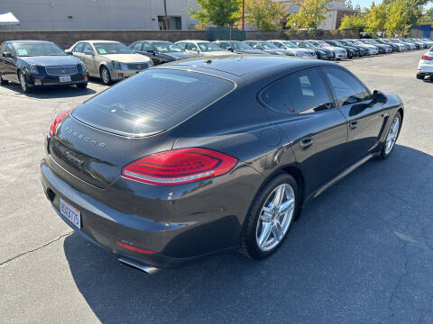 2014 Porsche Panamera
