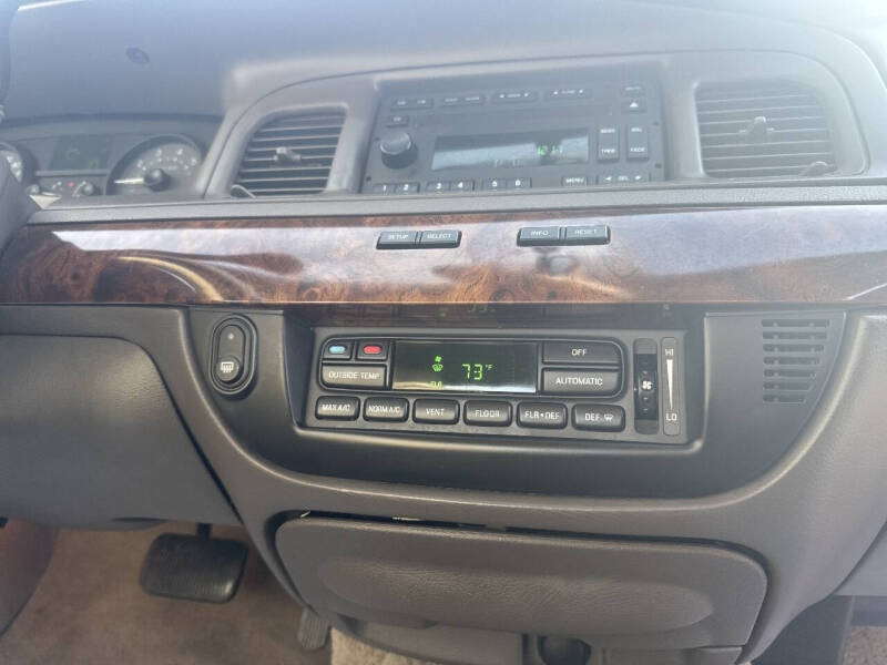 2009 Mercury Grand Marquis LS