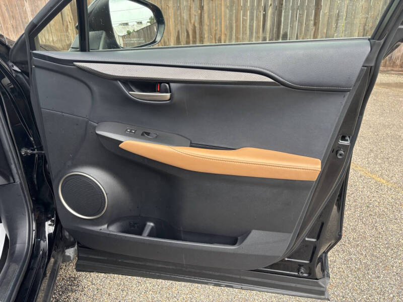 2016 Lexus NX 200t