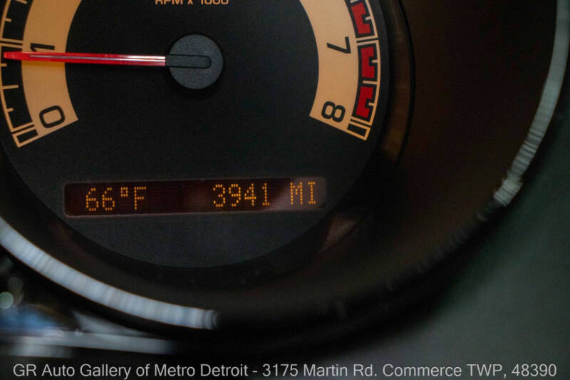 2009 Saturn SKY Red Line