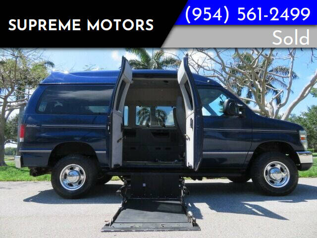 2011 Ford E-Series E-350 SD XLT