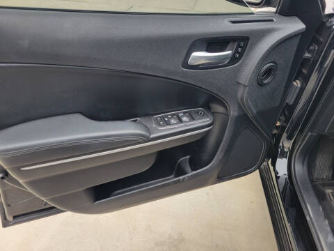 2020 Dodge Charger SXT