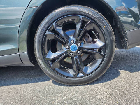 2016 Ford Taurus SEL