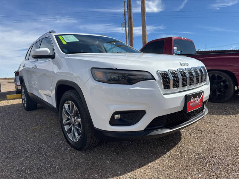 2021 Jeep Cherokee Latitude Lux photo 2