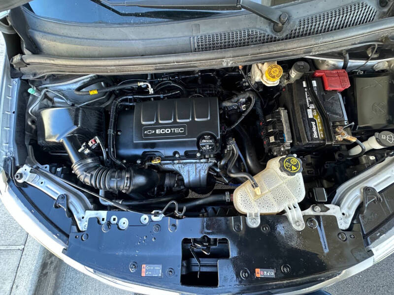 2017 Chevrolet Sonic Premier Auto