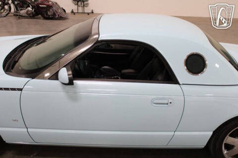 2003 Ford Thunderbird