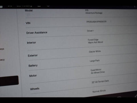 2023 Rivian R1S Adventure