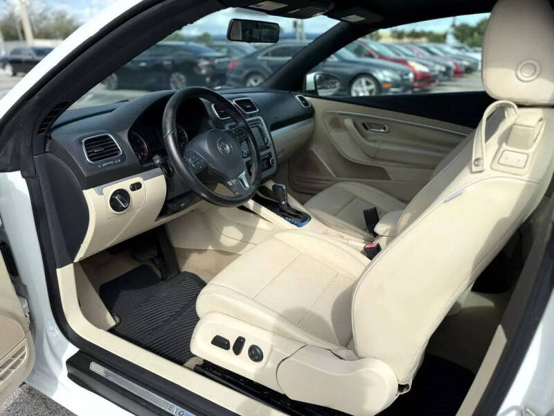 2012 Volkswagen Eos Komfort SULEV