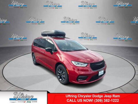 2025 Chrysler Pacifica Select