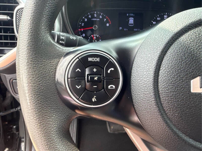 2022 Kia Soul LX