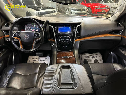 2015 Cadillac Escalade ESV Luxury