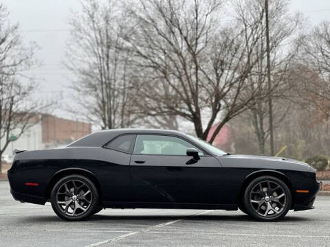 2019 Dodge Challenger SXT