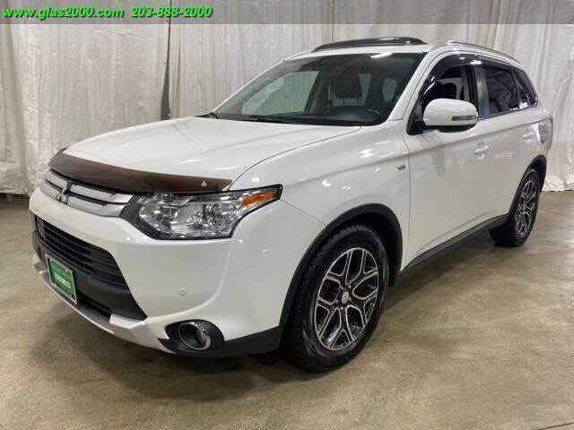 2015 Mitsubishi Outlander for sale at Green Light Auto Sales LLC in Bethany CT