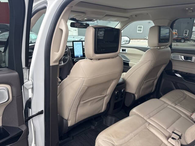 2021 Ford Explorer Platinum