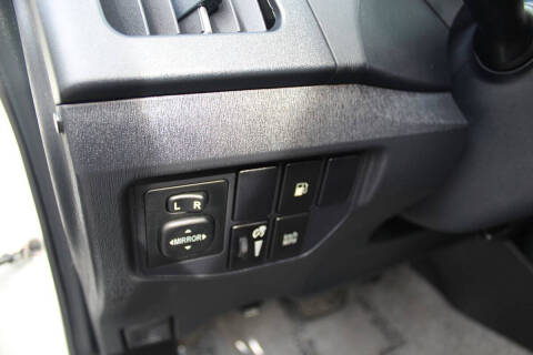 2014 Toyota Prius Plug-in Hybrid