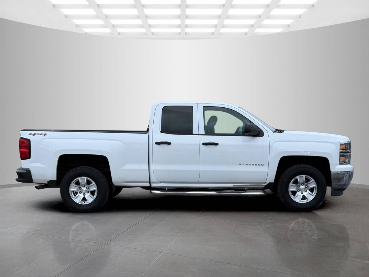 2014 Chevrolet Silverado 1500 for sale at Used Cars Toledo in Oregon, OH